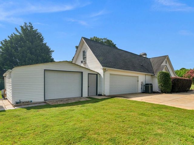 145 Michael Lane, Mcdonough, GA 30252