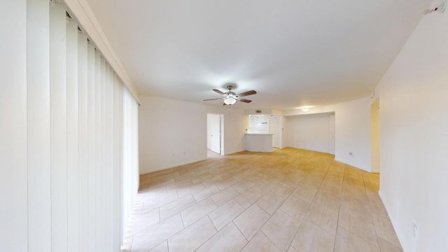 4187 N Haverhill Road 503, West Palm Beach, FL 33417