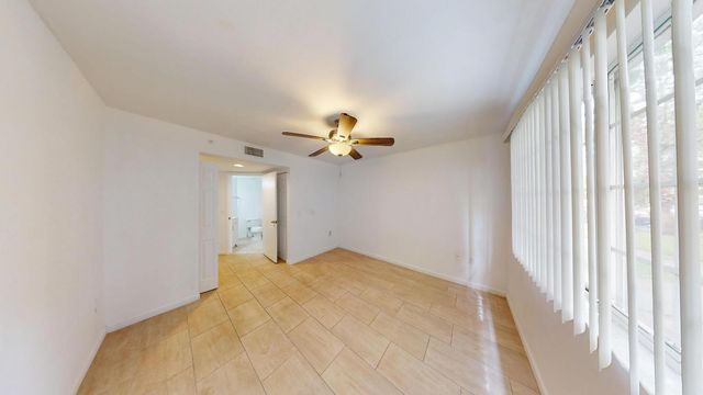 4187 N Haverhill Road 503, West Palm Beach, FL 33417