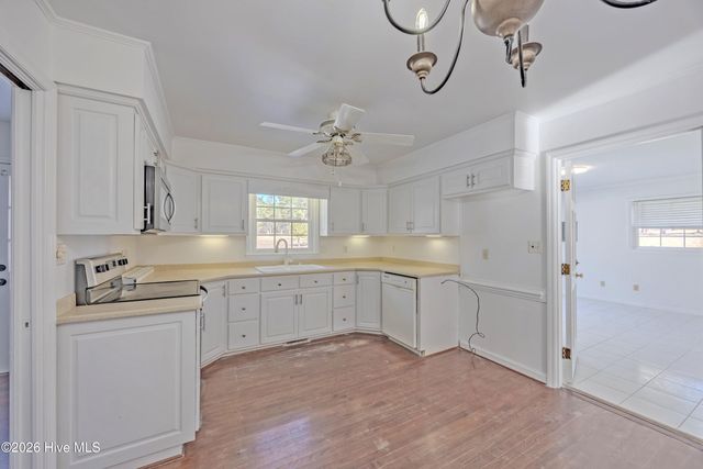 204 N Country Club Road, Kenansville, NC 28349