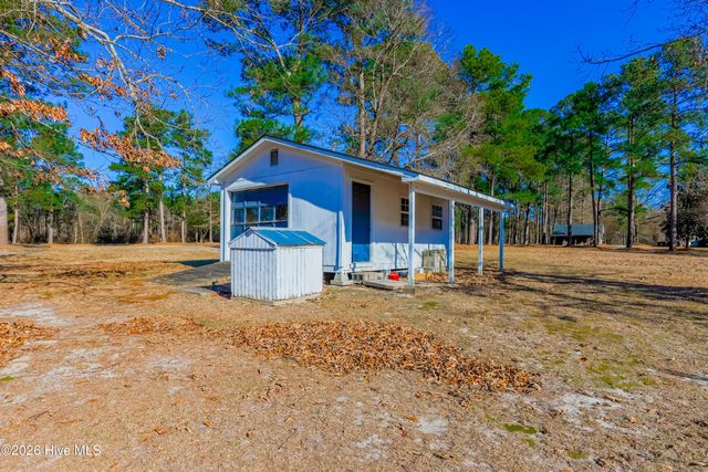 204 N Country Club Road, Kenansville, NC 28349