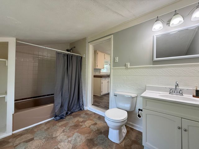 304 N Lincoln Street, Hebron, IN 46341