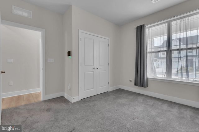 10722 GREAT LAKES PL, White Plains, MD 20695