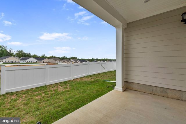 10722 GREAT LAKES PL, White Plains, MD 20695