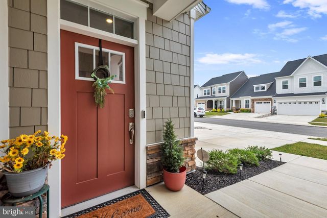 10722 GREAT LAKES PL, White Plains, MD 20695