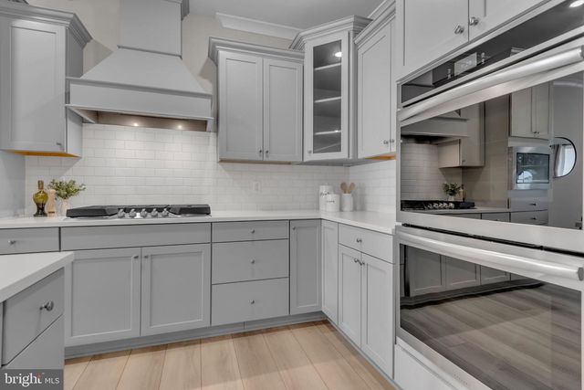 10722 GREAT LAKES PL, White Plains, MD 20695