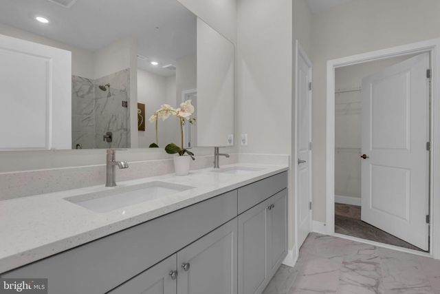 10722 GREAT LAKES PL, White Plains, MD 20695