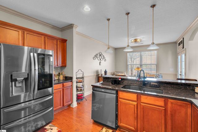 124 Dewfield Lane, Boiling Springs, SC 29316