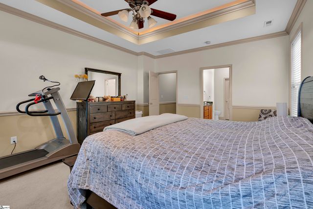 124 Dewfield Lane, Boiling Springs, SC 29316