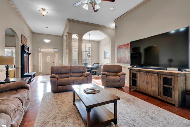 124 Dewfield Lane, Boiling Springs, SC 29316