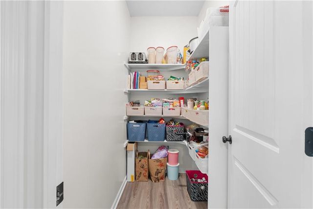 1406 SW 8th Terrace, Oak Grove, MO 64075