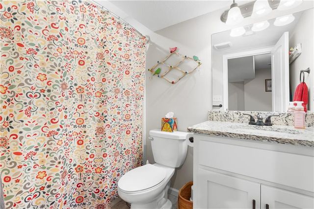 1406 SW 8th Terrace, Oak Grove, MO 64075
