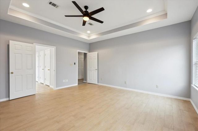 500 Larry Ward Drive, Bridge City, TX 77611