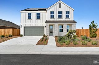 7300 Peach Grove Lane, Bakersfield, CA 93313