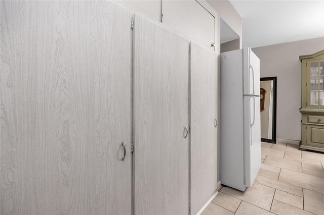 12400 PARK BOULEVARD 417, Seminole, FL 33772