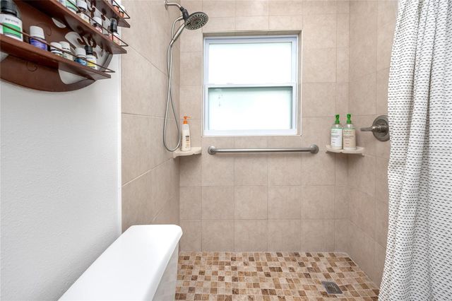 12400 PARK BOULEVARD 417, Seminole, FL 33772