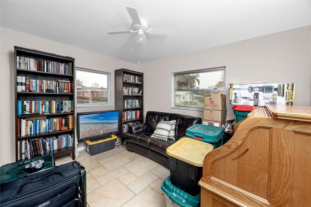 12400 PARK BOULEVARD 417, Seminole, FL 33772