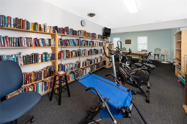 12400 PARK BOULEVARD 417, Seminole, FL 33772