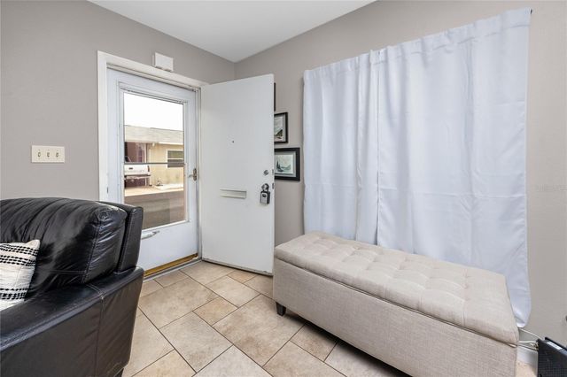 12400 PARK BOULEVARD 417, Seminole, FL 33772