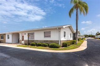 12400 PARK BOULEVARD 417, Seminole, FL 33772