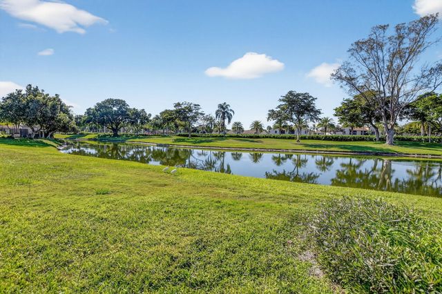 8479 Boca Glades Boulevard E, Boca Raton, FL 33434