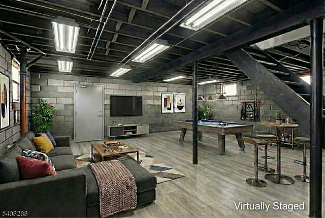 104 Belmont Ave, Garfield City, NJ 07026