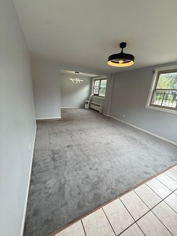 6700 S Paxton Avenue G2, Chicago, IL 60649