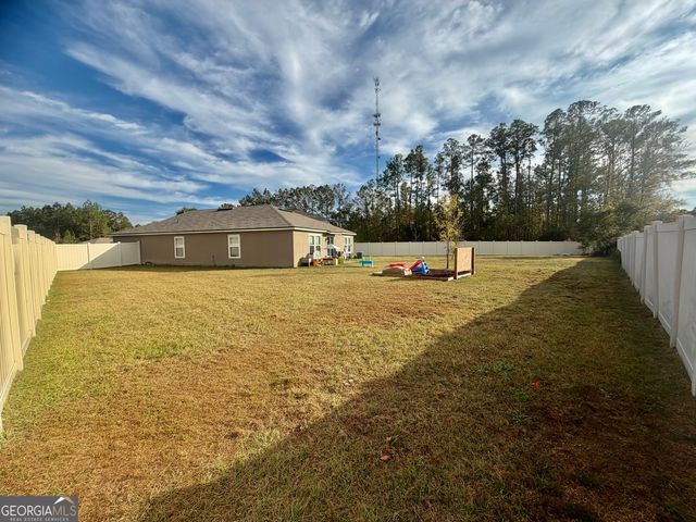 90 Landing Boulevard, Woodbine, GA 31569