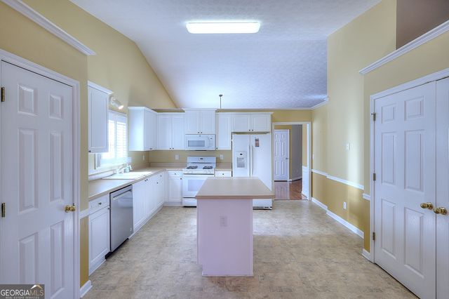 1705 Prospect Creek Drive, Lawrenceville, GA 30043