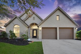 9238 Lakeshores Lagoon Lane, Cypress, TX 77433