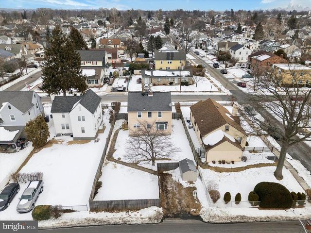 450 CHILDS AVE, Drexel Hill, PA 19026