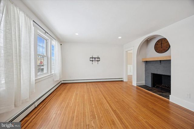 450 CHILDS AVE, Drexel Hill, PA 19026