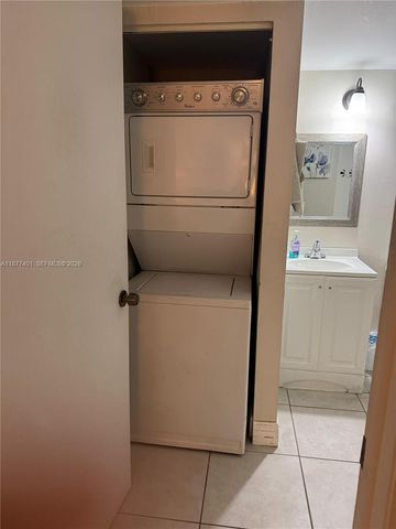 8205 SW 152nd Avenue F-414, Miami, FL 33193