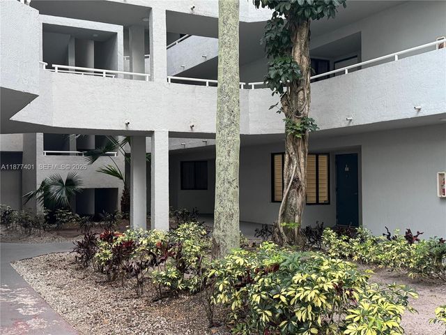 8205 SW 152nd Avenue F-414, Miami, FL 33193
