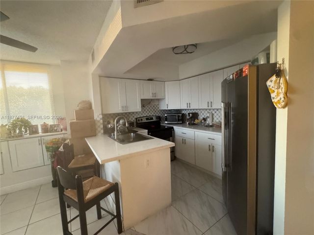 8205 SW 152nd Avenue F-414, Miami, FL 33193