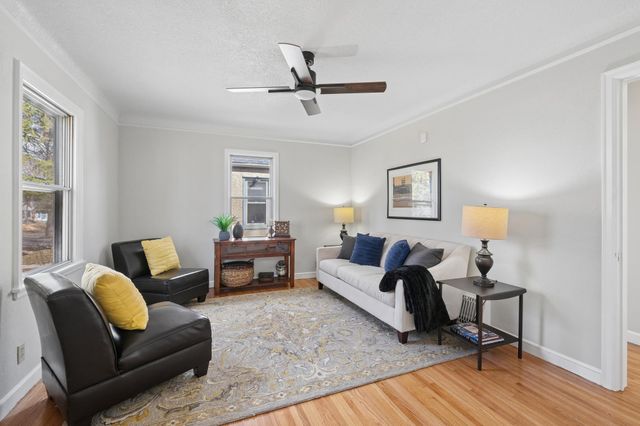 3650 Queen Avenue N, Minneapolis, MN 55412