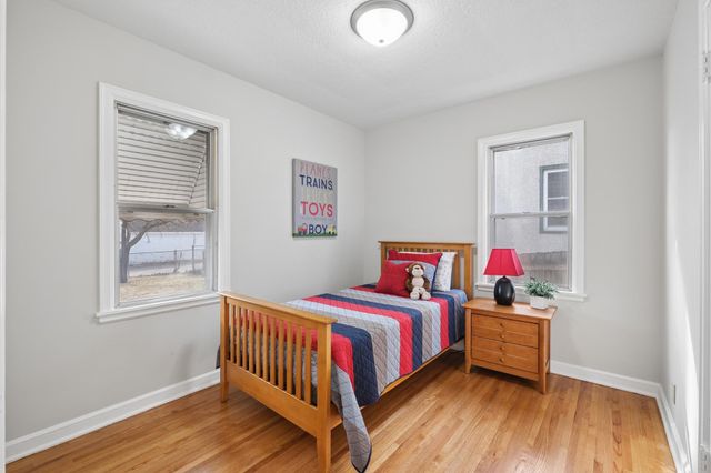 3650 Queen Avenue N, Minneapolis, MN 55412