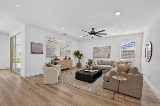 5184 Fandango Loop, Roseville, CA 95747