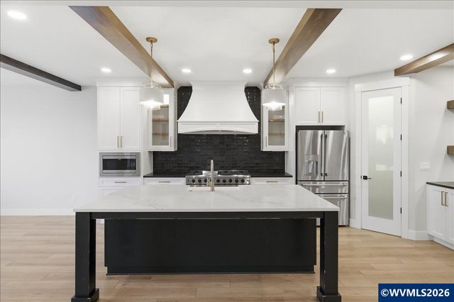 1763 York Butte Av SE, Salem, OR 97306