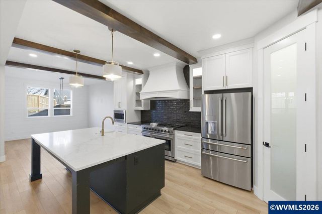 1763 York Butte Av SE, Salem, OR 97306