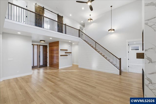 1763 York Butte Av SE, Salem, OR 97306