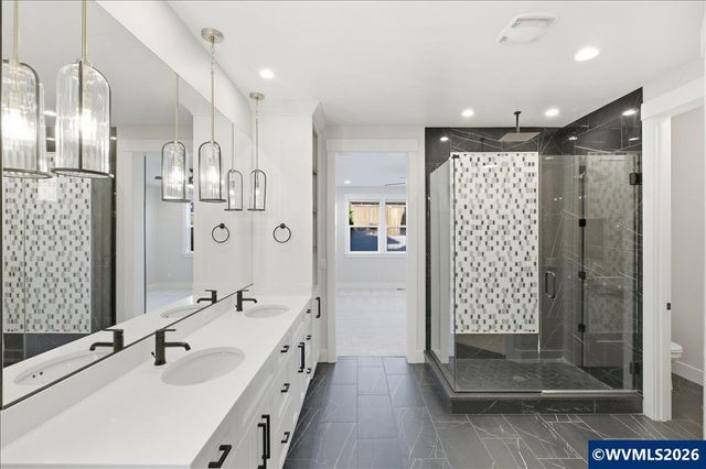 1763 York Butte Av SE, Salem, OR 97306