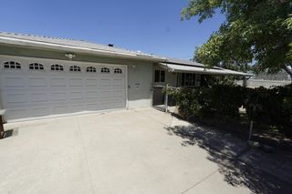 735 N Winery Avenue, Fresno, CA 93727