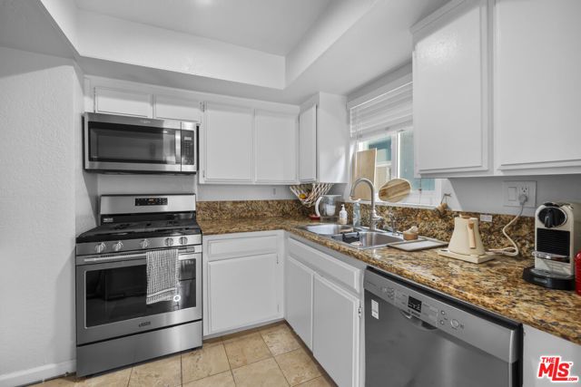 23 Buccaneer Street, Marina Del Rey, CA 90292