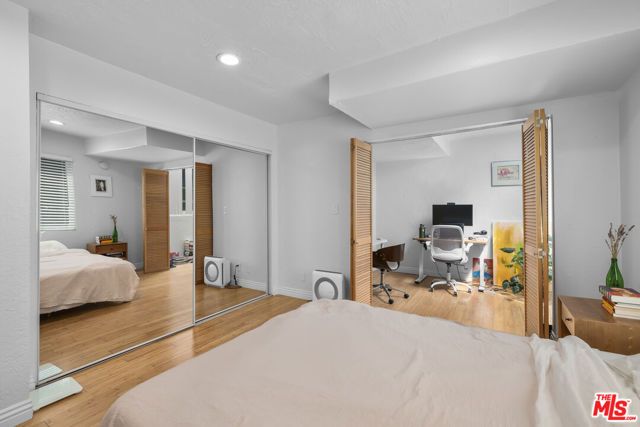 23 Buccaneer Street, Marina Del Rey, CA 90292