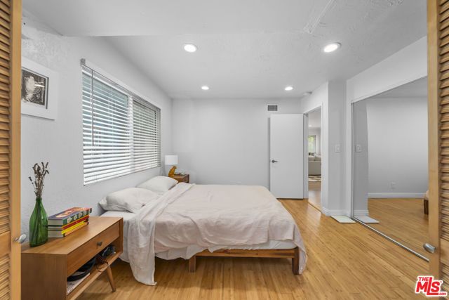 23 Buccaneer Street, Marina Del Rey, CA 90292