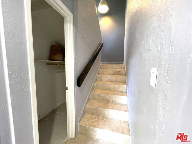 23 Buccaneer Street, Marina Del Rey, CA 90292