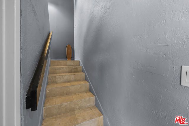 23 Buccaneer Street, Marina Del Rey, CA 90292