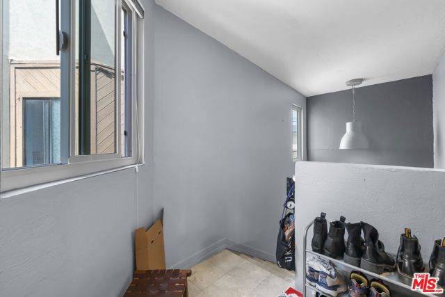 23 Buccaneer Street, Marina Del Rey, CA 90292