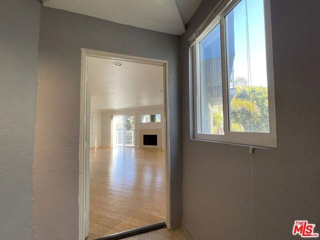 23 Buccaneer Street, Marina Del Rey, CA 90292
